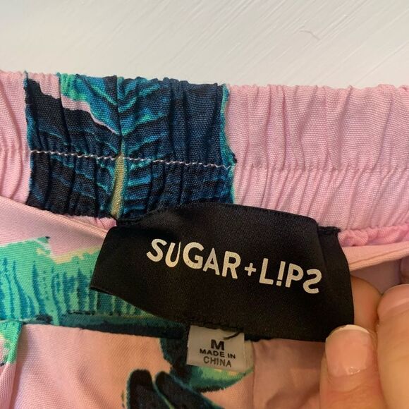 Sugar lips Dolce Tropical Print Pleated Shorts - Picture 7 of 7